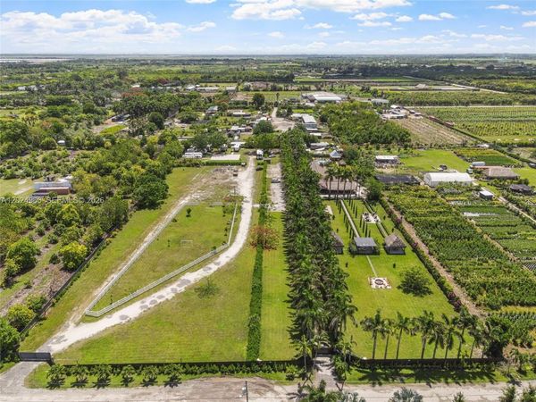 14701 SW 199th Ave , Miami, FL 33196
