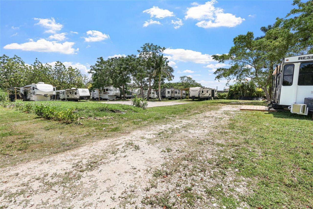 14701 SW 199th Ave, Miami, FL 33196 Photo