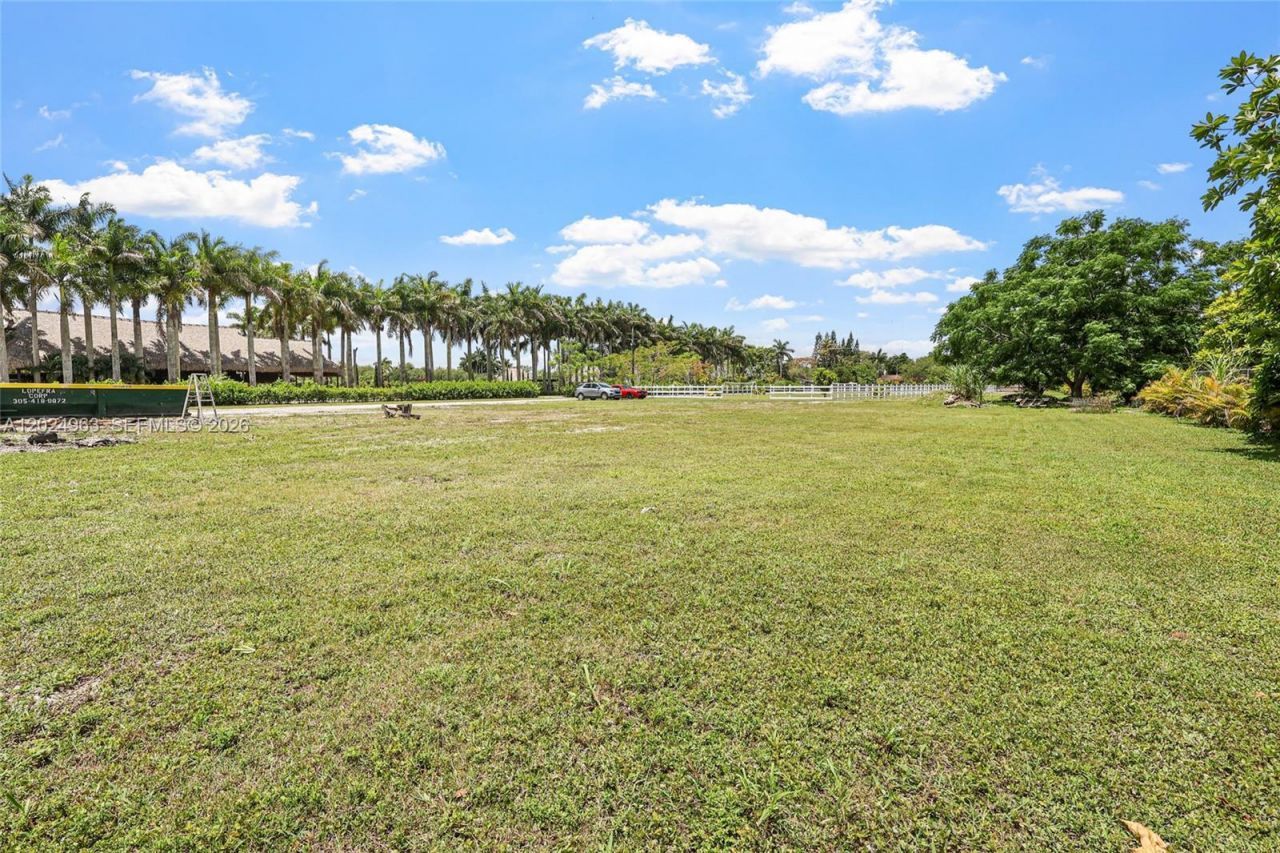 14701 SW 199th Ave, Miami, FL 33196 Photo