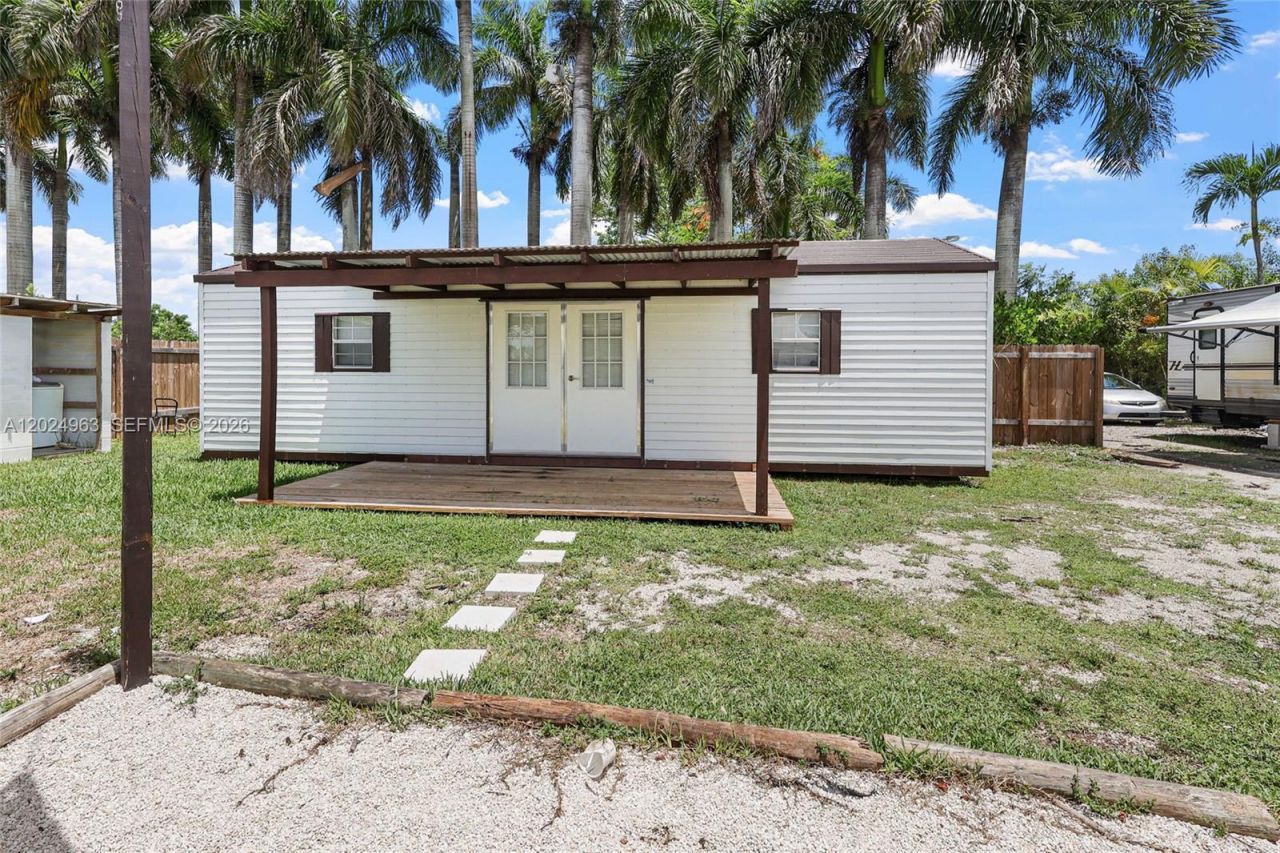 14701 SW 199th Ave, Miami, FL 33196 Photo