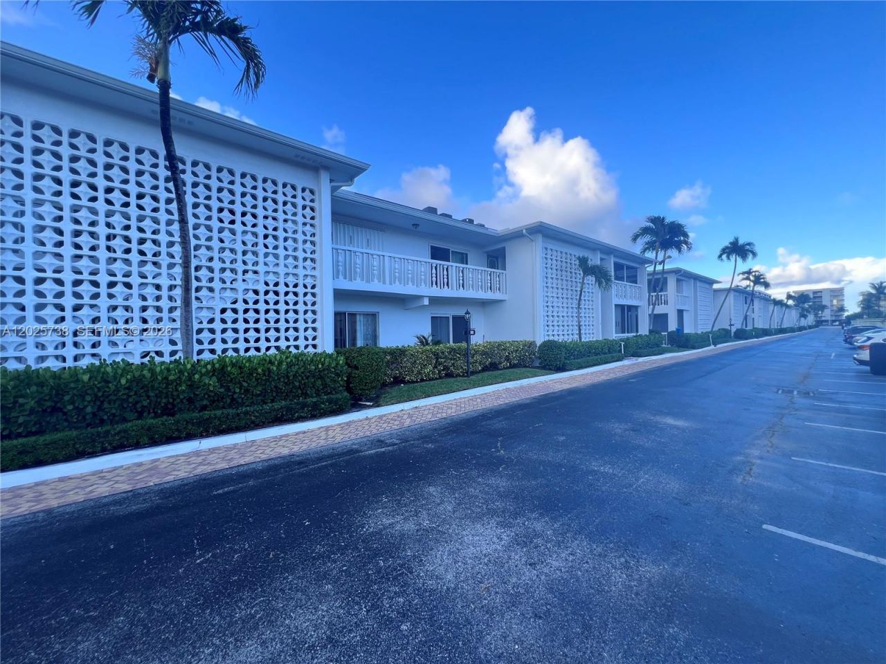 4201 S Ocean Blvd , Unit J2, South Palm Beach, FL 33480 Photo