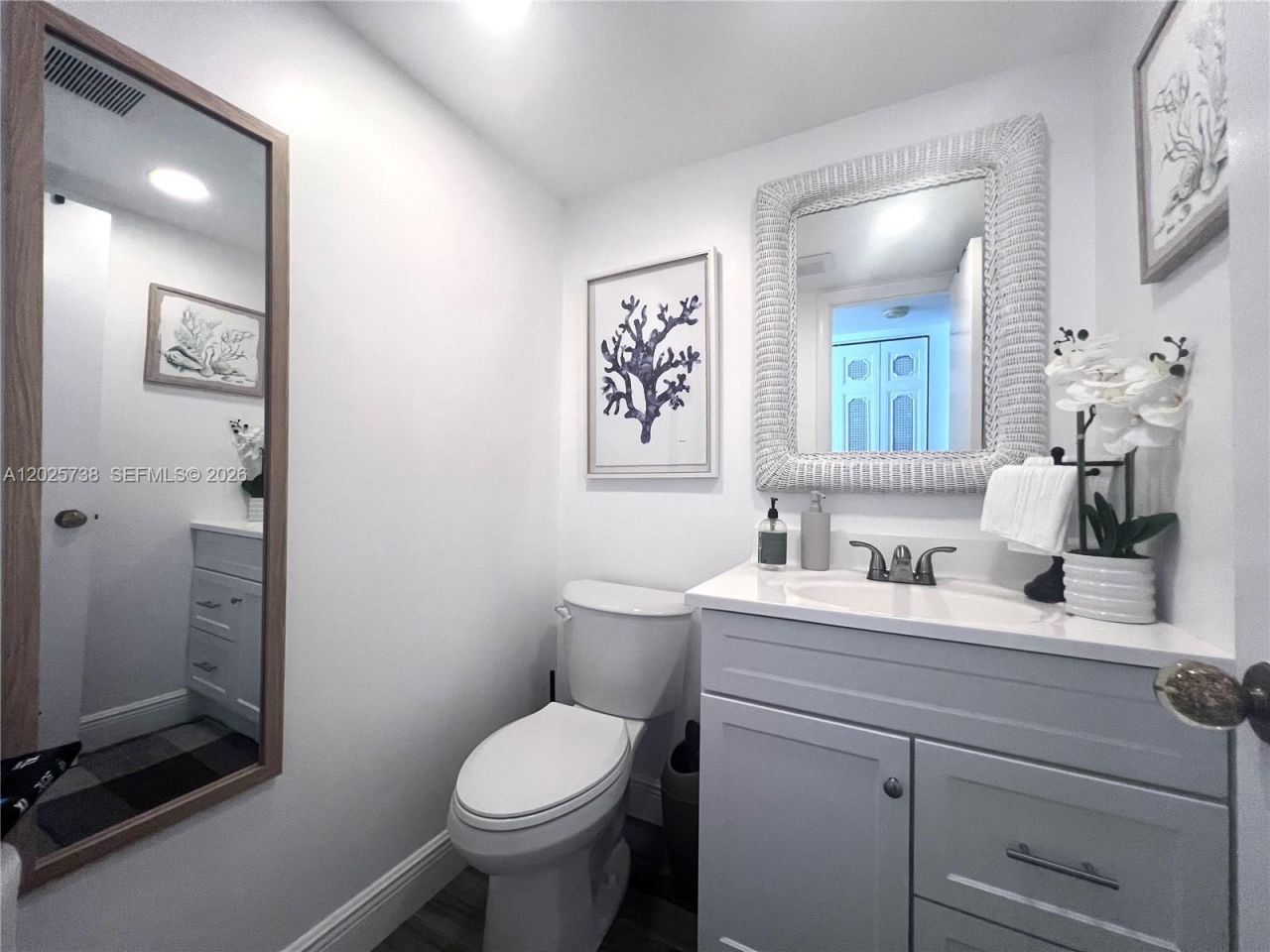 4201 S Ocean Blvd , Unit J2, South Palm Beach, FL 33480 Photo