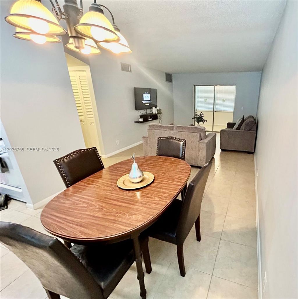 2213 NE 1st Ct , Unit 203, Boynton Beach, FL 33435 Photo