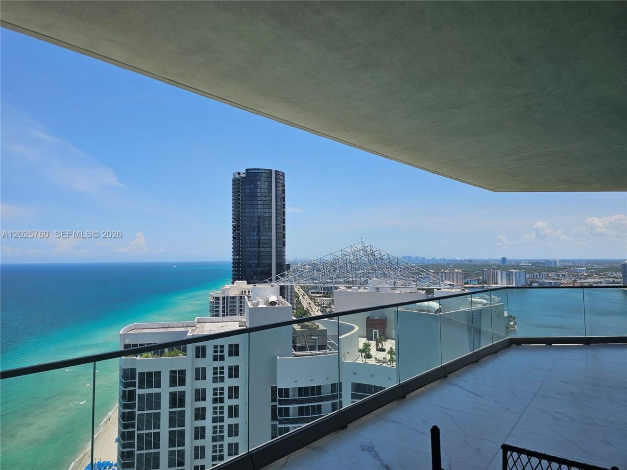 18975 Collins Ave , Unit 3504, Sunny Isles Beach, FL 33160 Photo