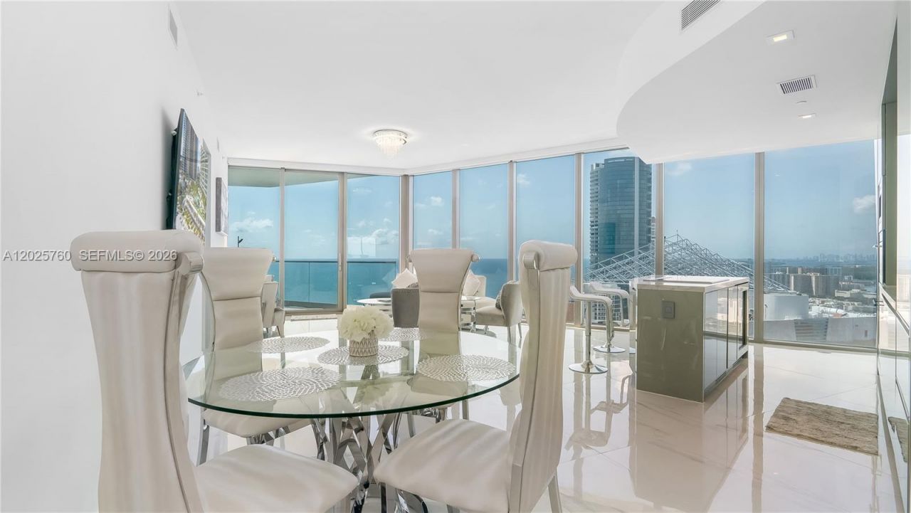 18975 Collins Ave , Unit 3504, Sunny Isles Beach, FL 33160 Photo