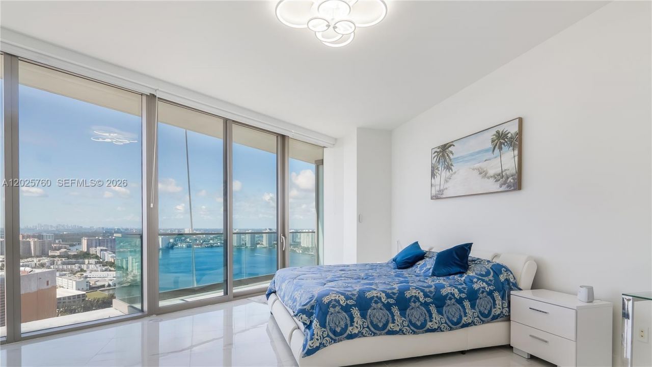 18975 Collins Ave , Unit 3504, Sunny Isles Beach, FL 33160 Photo