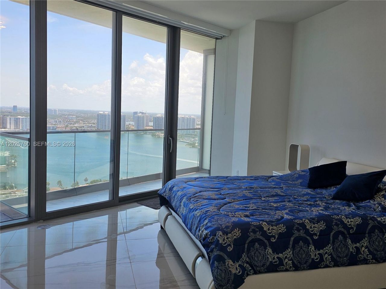 18975 Collins Ave , Unit 3504, Sunny Isles Beach, FL 33160 Photo