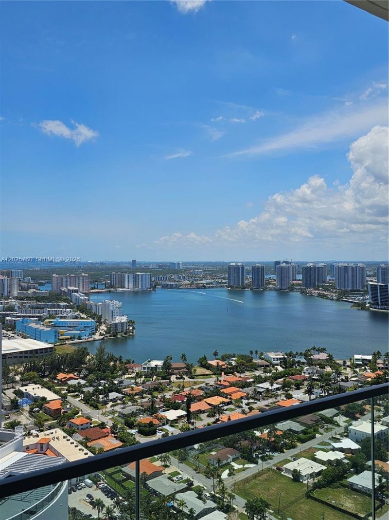 18975 Collins Ave , Unit 3504, Sunny Isles Beach, FL 33160 Photo