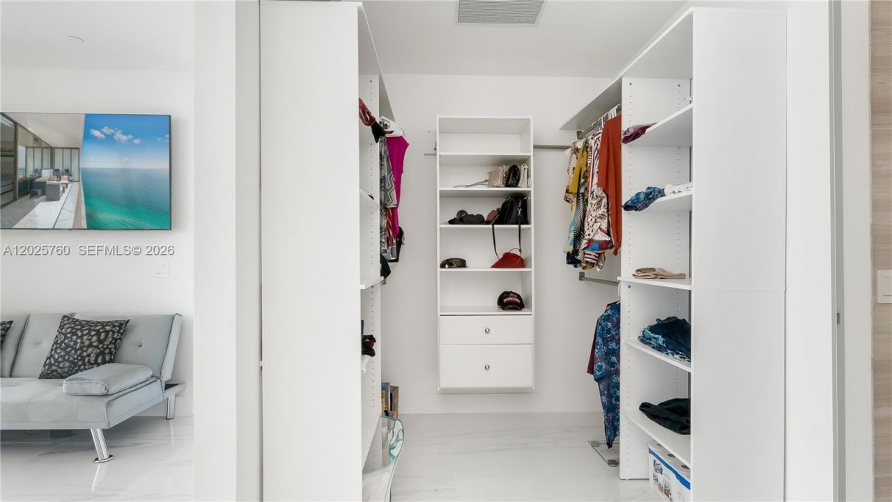 18975 Collins Ave , Unit 3504, Sunny Isles Beach, FL 33160 Photo