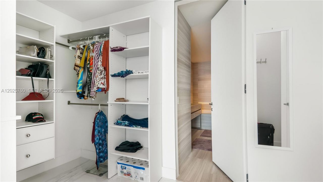 18975 Collins Ave , Unit 3504, Sunny Isles Beach, FL 33160 Photo