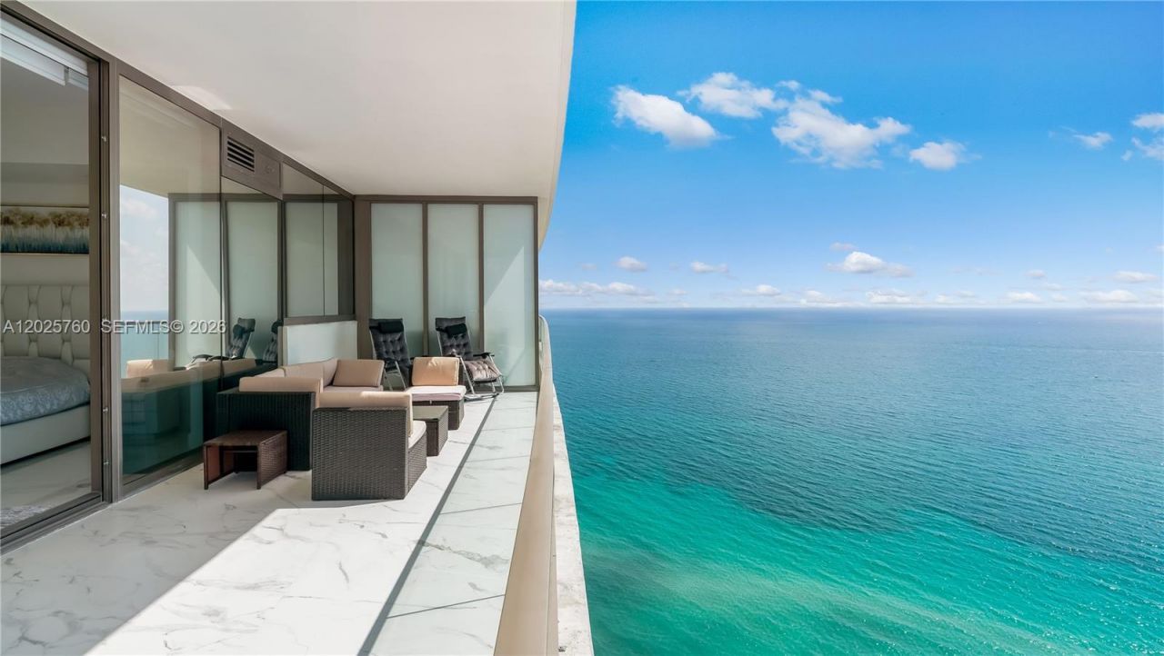 18975 Collins Ave , Unit 3504, Sunny Isles Beach, FL 33160 Photo