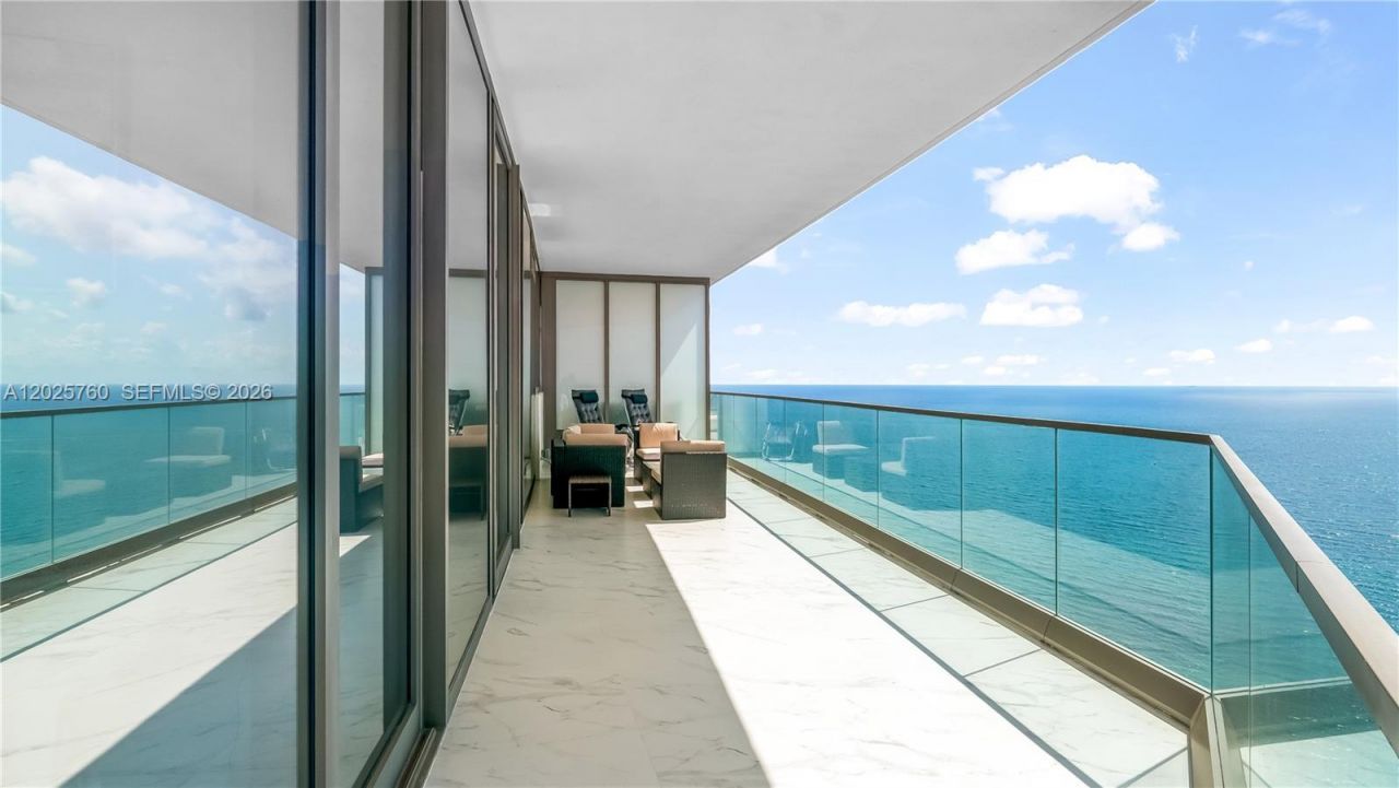 18975 Collins Ave , Unit 3504, Sunny Isles Beach, FL 33160 Photo