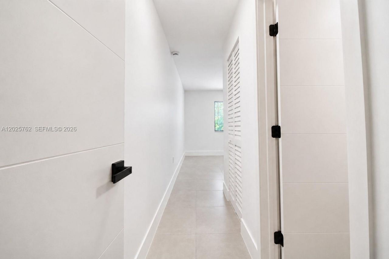 1834 NW 63rd St, Unit 1834, Miami, FL 33147 Photo