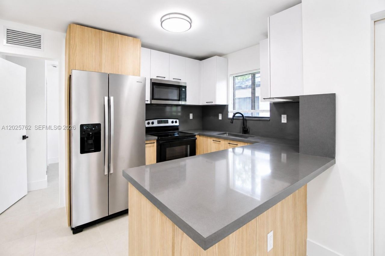 1834 NW 63rd St, Unit 1834, Miami, FL 33147 Photo