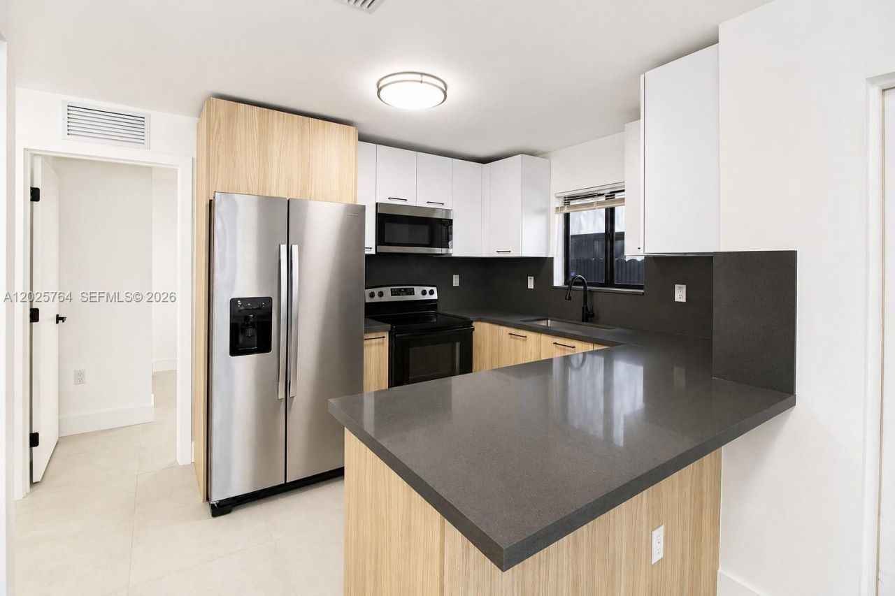 1836 NW 63rd St, Unit 1836, Miami, FL 33147 Photo