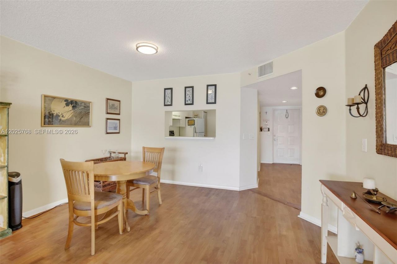 650 SW 138th Ave , Unit 105J, Pembroke Pines, FL 33027 Photo