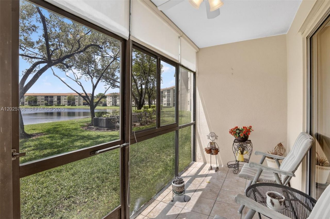 650 SW 138th Ave , Unit 105J, Pembroke Pines, FL 33027 Photo