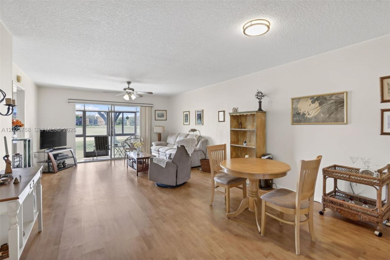 650 SW 138th Ave , Unit 105J, Pembroke Pines, FL 33027 Photo