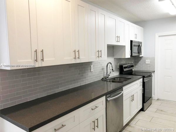 1235 NE 3rd Ave , Unit 1, Fort Lauderdale, FL 33304