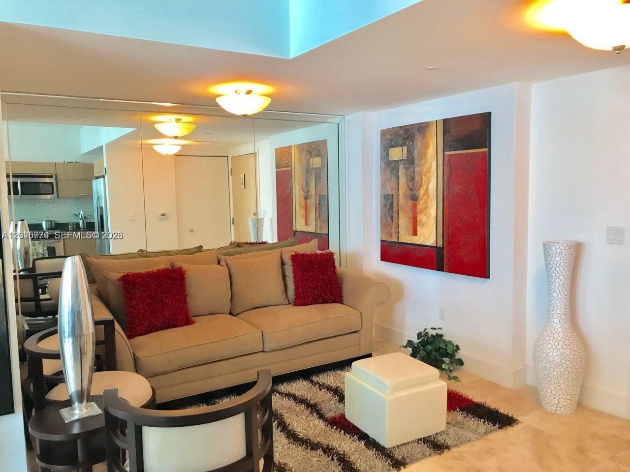 350 S Miami Ave , Unit 3608, Miami, FL 33130 Photo