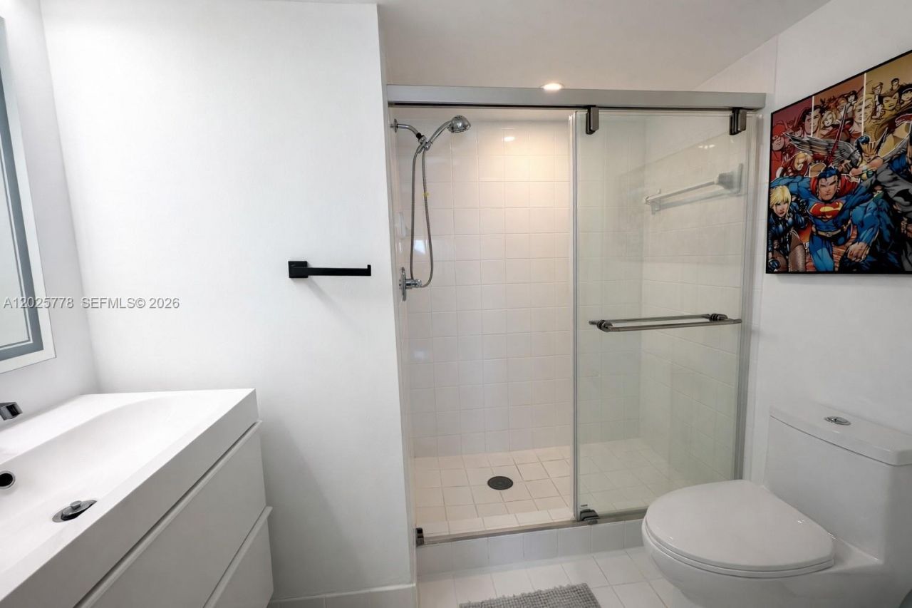 90 Alton Rd , Unit 1009, Miami Beach, FL 33139 Photo