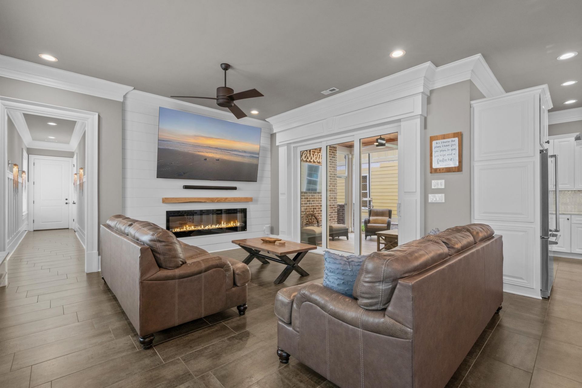 311 West Palms Dr.  Photo 19
