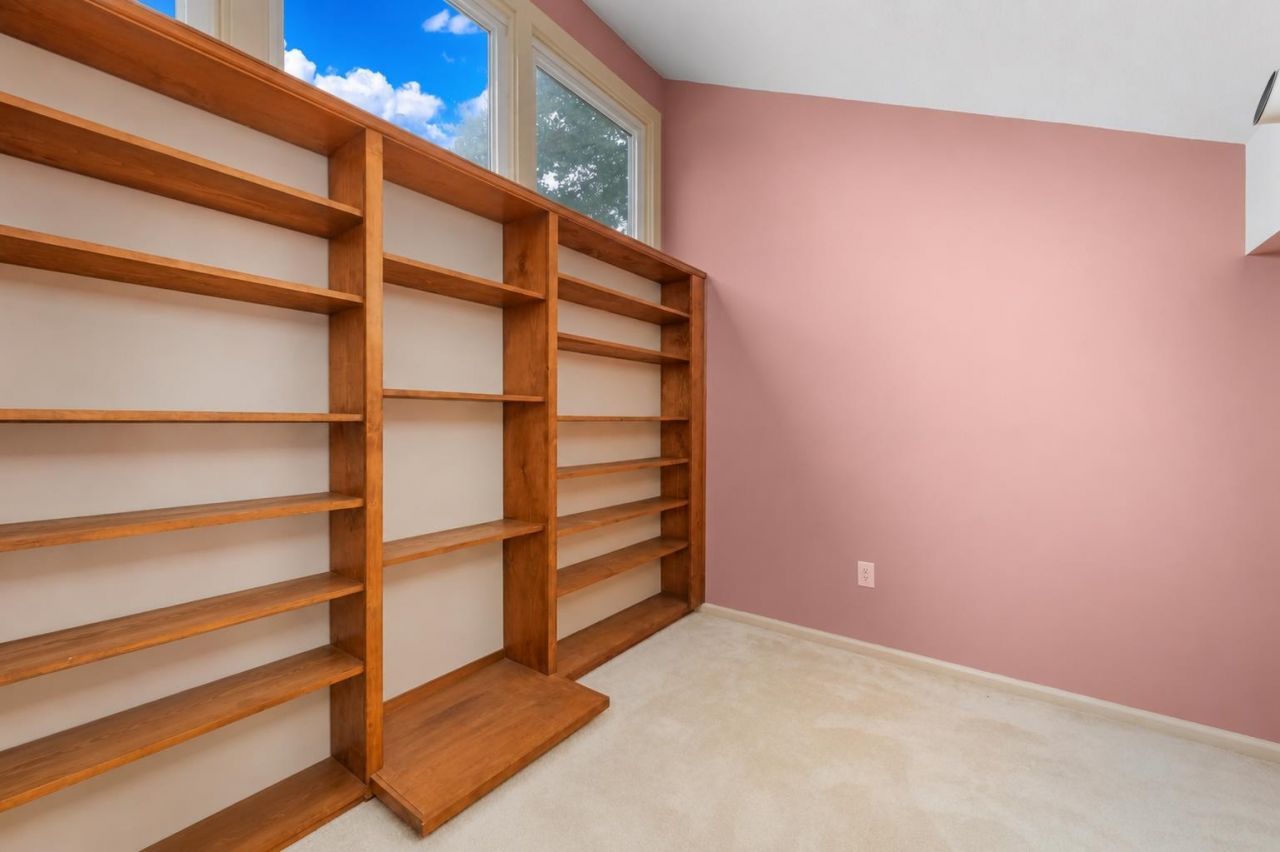 623 Rosemary Ln.  Photo 36