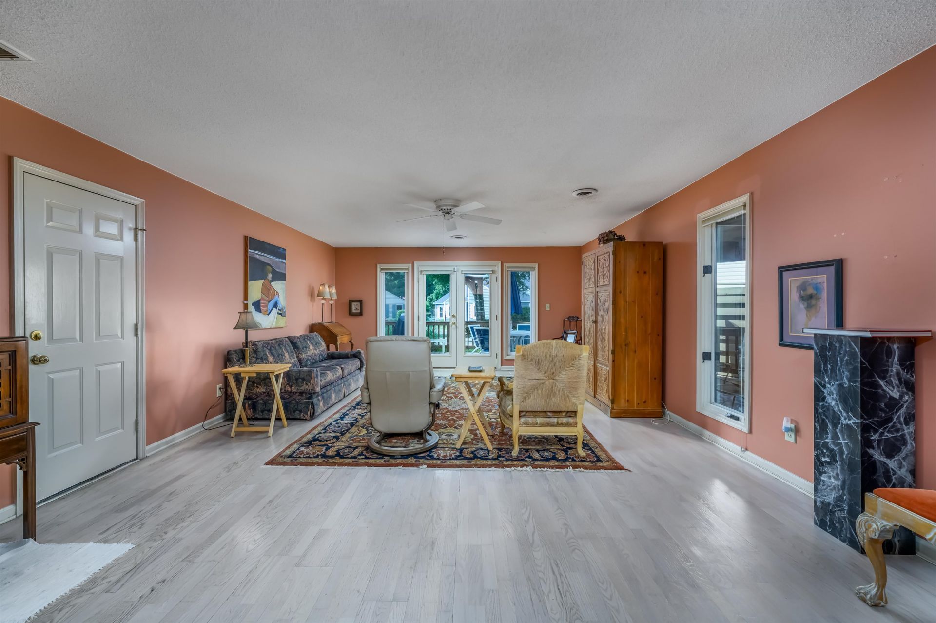 623 Rosemary Ln.  Photo 9