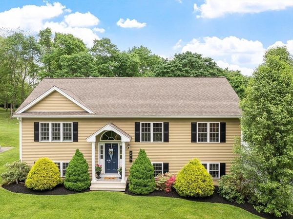 24 High St, North Brookfield, MA 01535