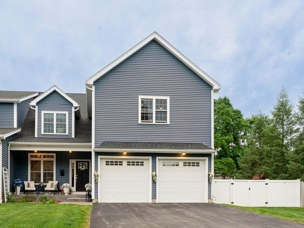38 Cherry St, Unit B, Hudson, MA 01749