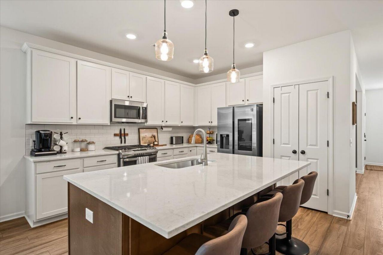 102 Ashley Cove Way Photo 8