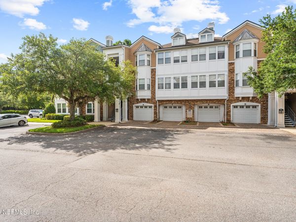 8550 TOUCHTON Road, Unit 122, Jacksonville, FL 32216