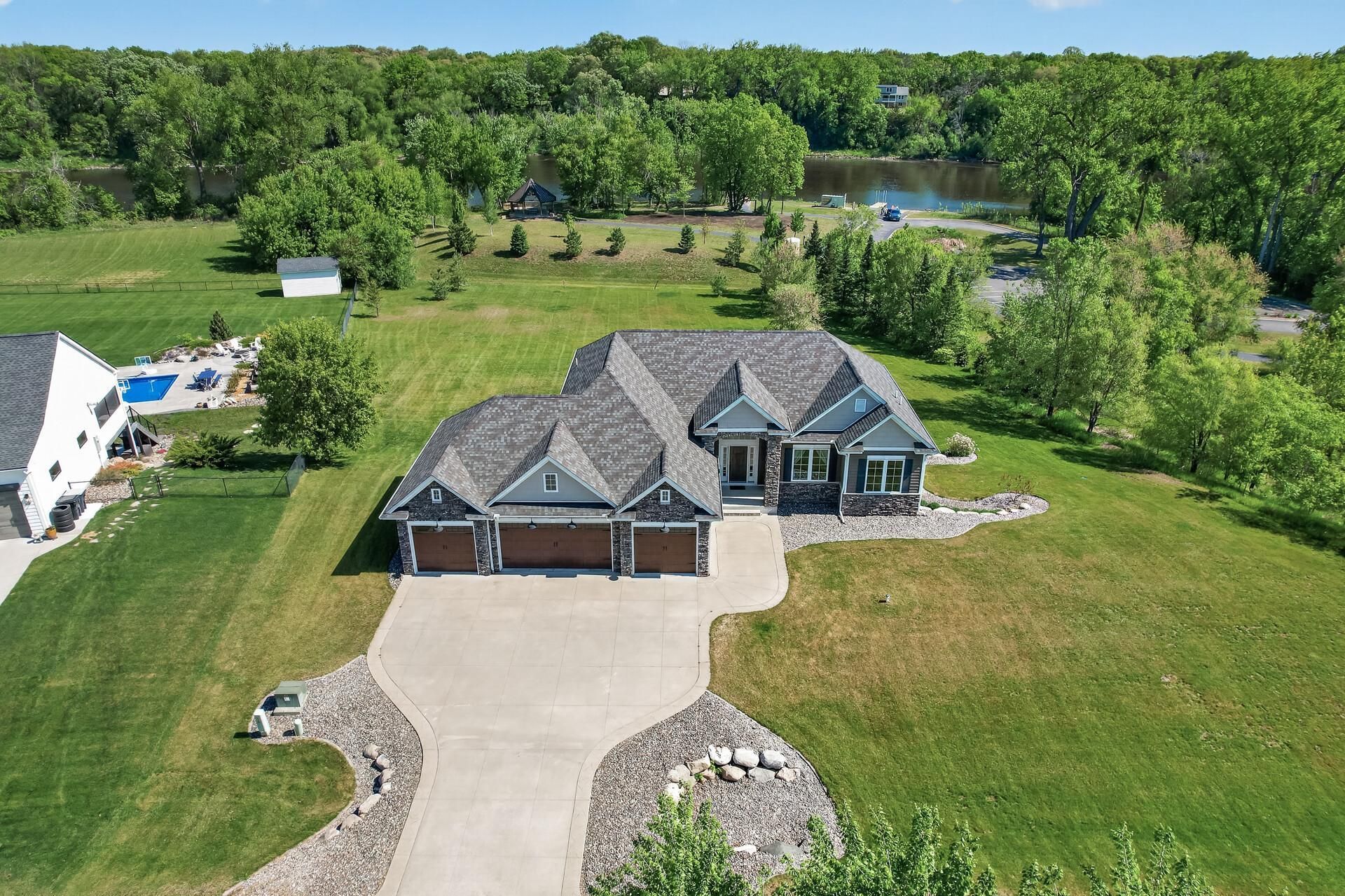 9952 105th Street NE, Otsego, MN 55362