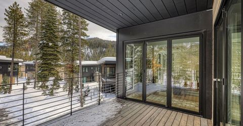 211 Palisades Circle, Olympic Valley, CA 96146 Photo