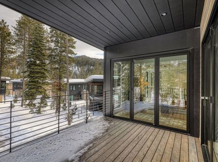 211 Palisades Circle, Olympic Valley, CA 96146 Photo