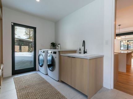 211 Palisades Circle, Olympic Valley, CA 96146 Photo