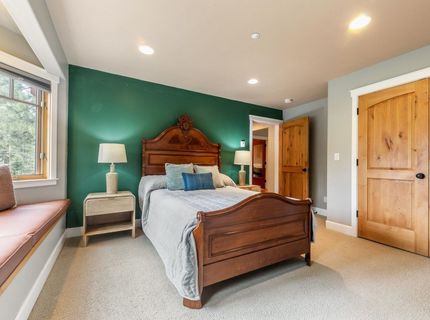 520 Virginia Drive, Tahoe City, CA 96145 Photo