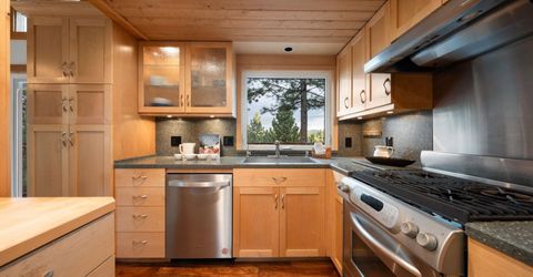 12703 Stockholm Way, Truckee, CA 96161 Photo