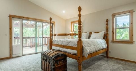 16138 SW Lance Drive, Truckee, CA 96161 Photo