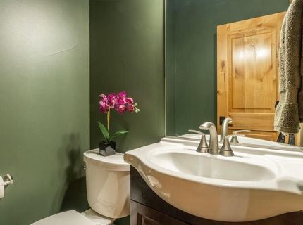 16138 SW Lance Drive, Truckee, CA 96161 Photo