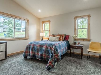 16138 SW Lance Drive, Truckee, CA 96161 Photo