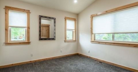 16138 SW Lance Drive, Truckee, CA 96161 Photo
