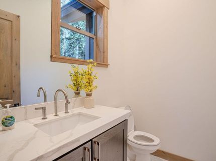 609 Tallac Street, Carnelian Bay, CA 96140 Photo