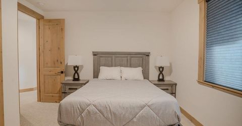 609 Tallac Street, Carnelian Bay, CA 96140 Photo