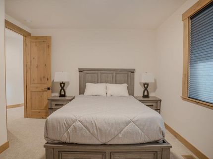 609 Tallac Street, Carnelian Bay, CA 96140 Photo