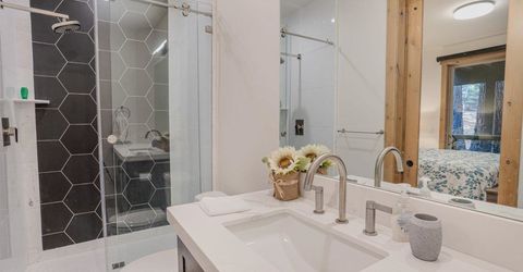 609 Tallac Street, Carnelian Bay, CA 96140 Photo