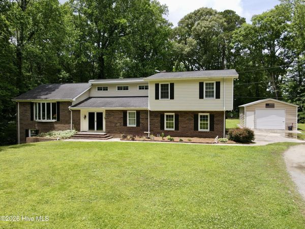 1191 Robin Lane, Jamesville, NC 27846