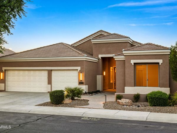 4944 E INDIAN WELLS Drive, Chandler, AZ 85249