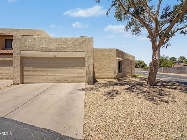 4122 W CALAVAR Road, Phoenix, AZ 85053
