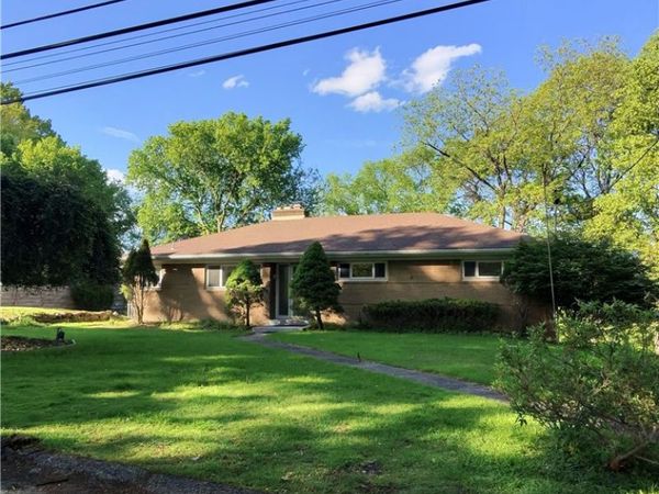 2737 Orlando Place , Penn Hills, PA 15235